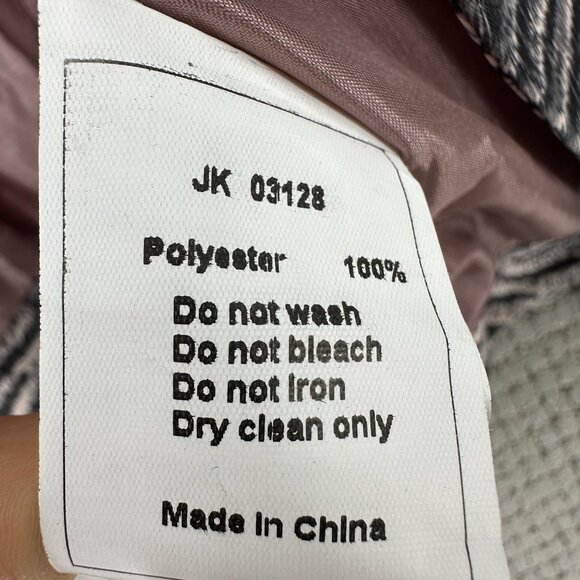 TOV Holy G Blazer Womens Size 38 US 2-4 Black Pink Satin Animal Print Pockets - Picture 11 of 11